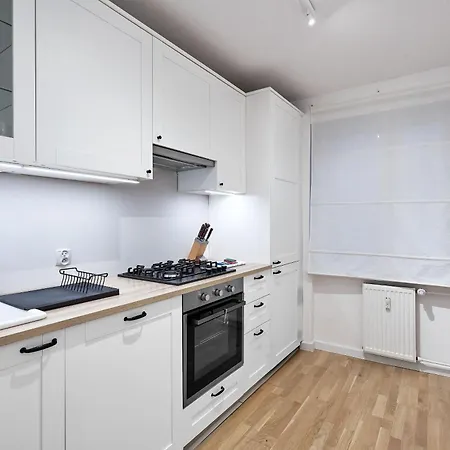 Apartman Kosmonautow Comfort By Bookinghost Poznań