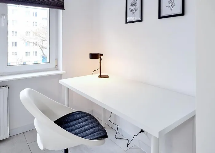 Kosmonautow Comfort By Bookinghost ポズナン